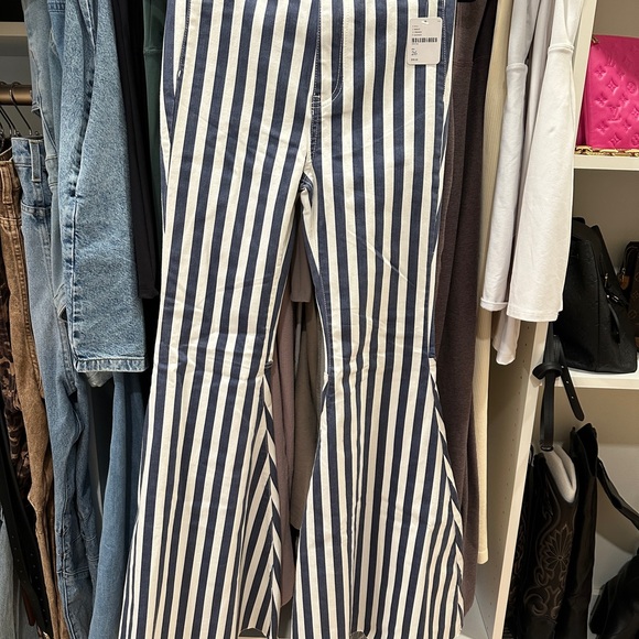 NWT Free People Just Float On Flare Pants - Picture 2 of 3